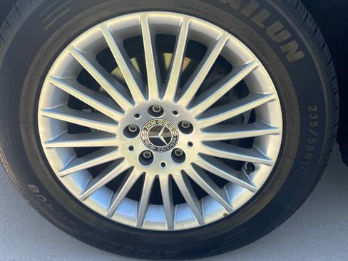 Used 2022 Mercedes-Benz Metris Long w/135 WB Van 3D image 2