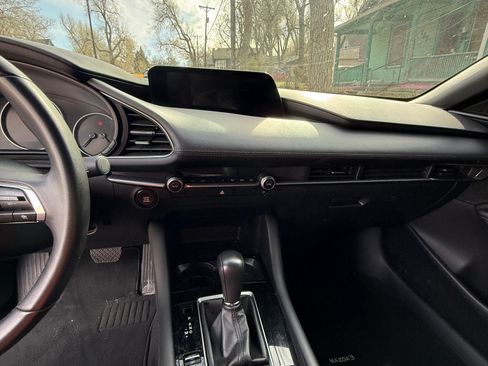 Used 2024 MAZDA MAZDA3 s image 12