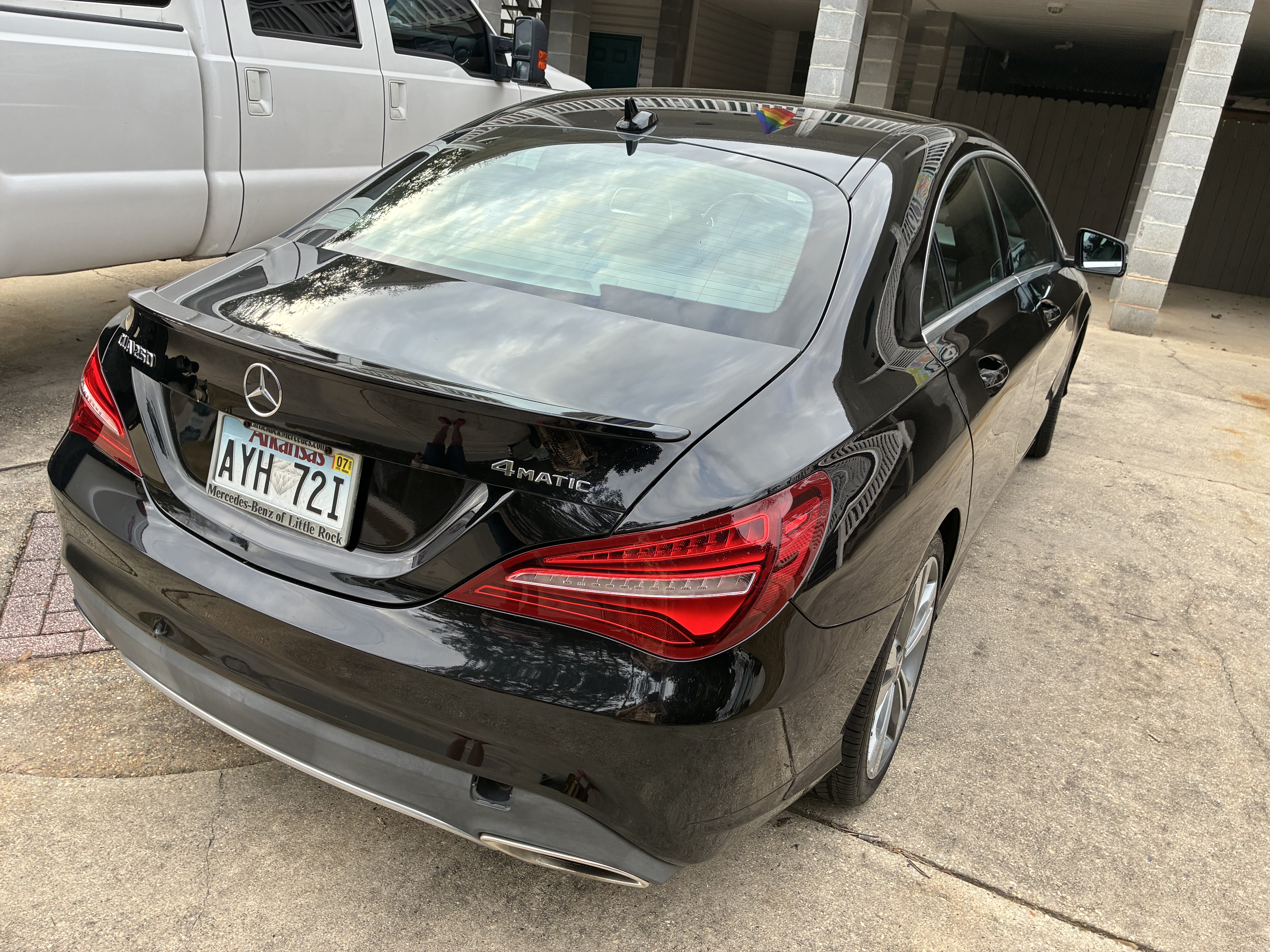 Used 2019 Mercedes-Benz CLA 250 4MATIC image 8