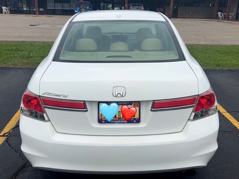 Used 2011 Honda Accord EX-L image 13