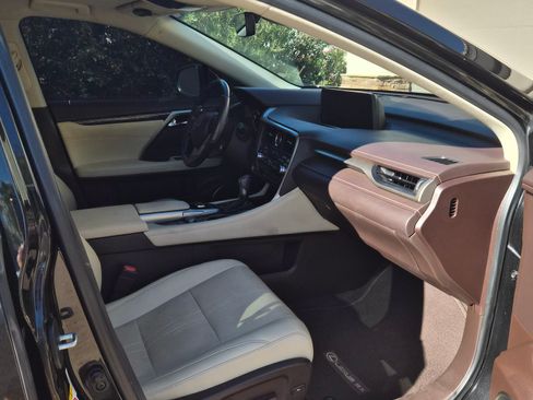 Used 2019 Lexus RX 350 F Sport image 2