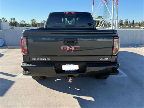 Used 2018 GMC Sierra 1500 SLT image 5