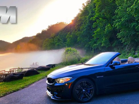 Used 2015 BMW M4 Convertible image 4