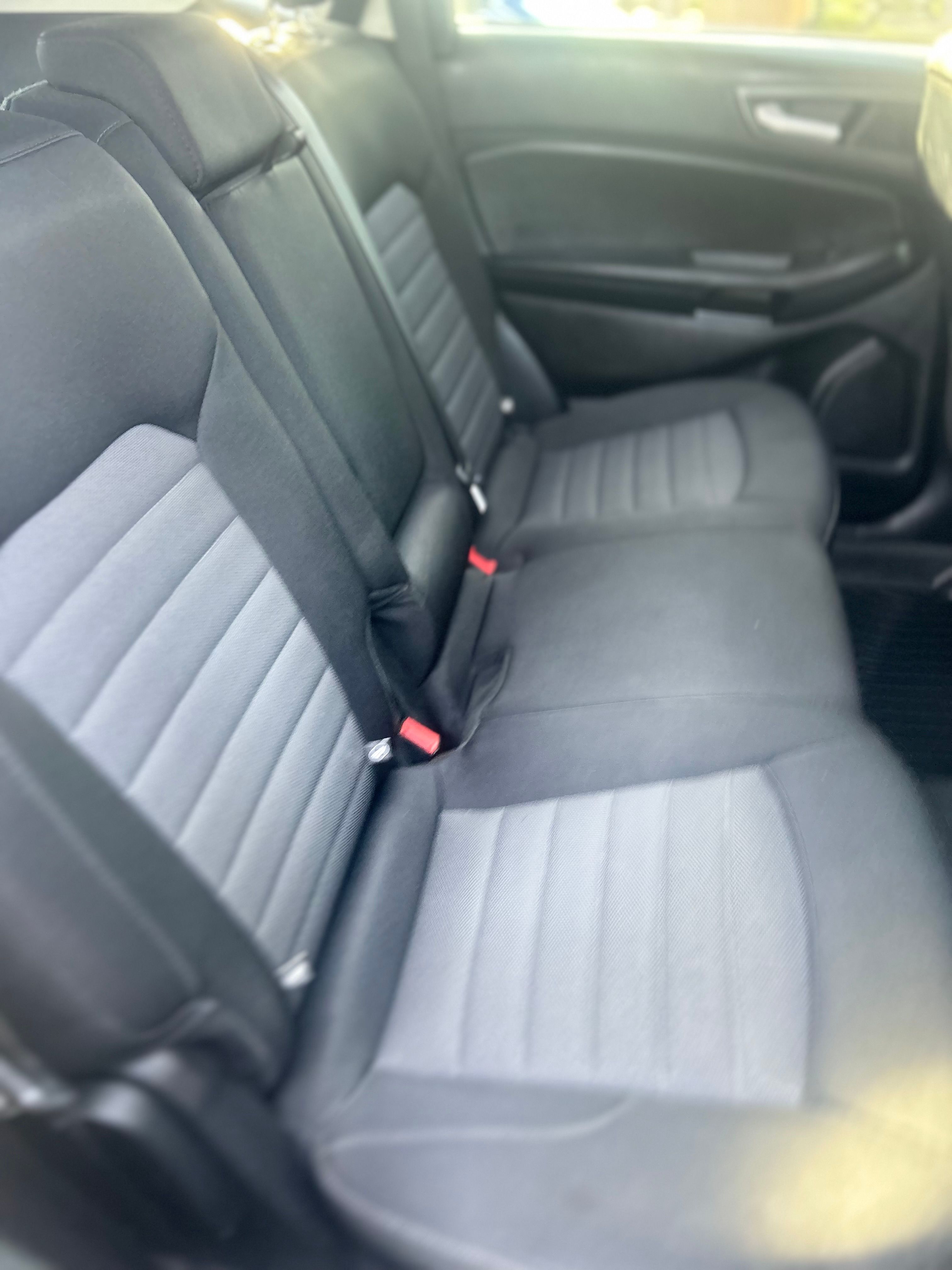 Used 2023 Ford Edge SE w/ Black Appearance Package AWD/4WD image 25