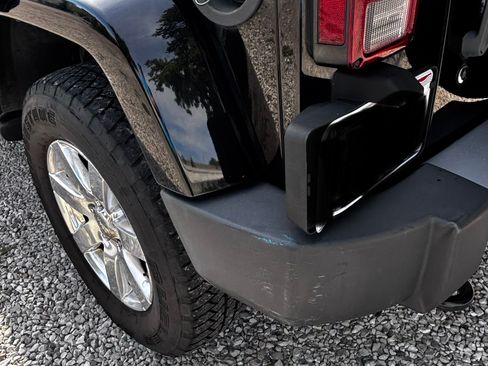 Used 2012 Jeep Wrangler Unlimited Sahara w/ Connectivity Group AWD/4WD image 24