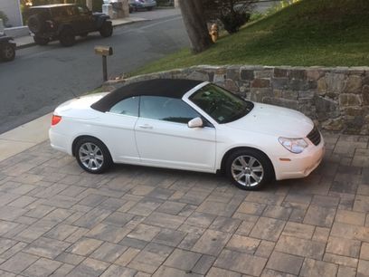 Used 2010 Chrysler Sebring Touring w/ Special Touring Group