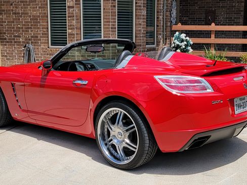 Used 2009 Saturn Sky Red Line image 4