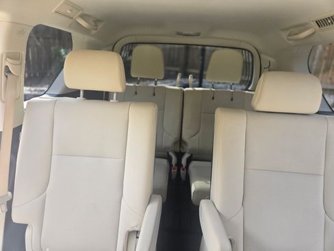 Used 2020 Lexus GX 460 Premium image 12