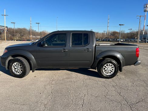 Used 2015 Nissan Frontier SV w/ SV Value Truck Package image 2