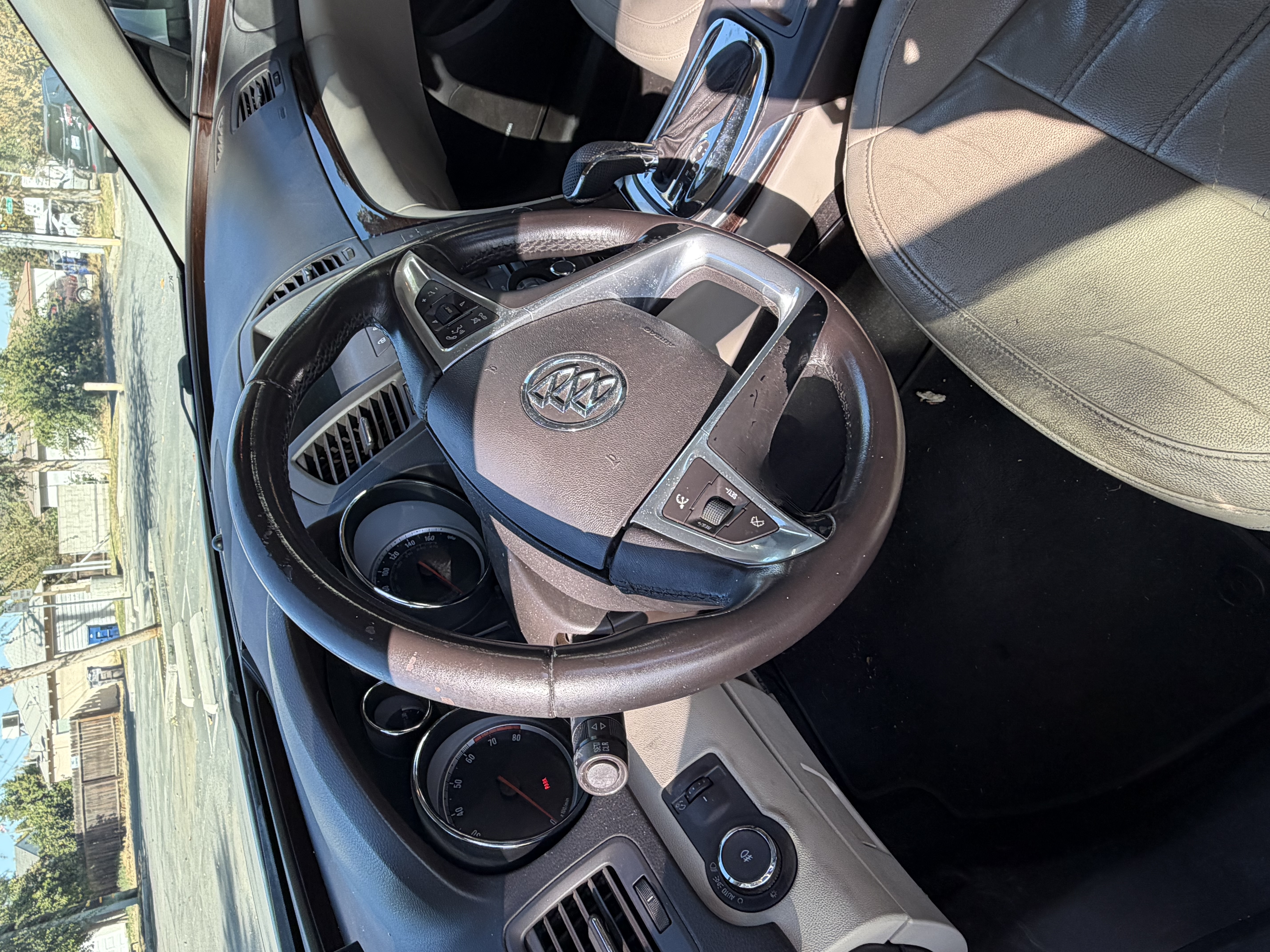 Used 2011 Buick Regal CXL Turbo w/ TO6 Preferred Equipment Group FWD image 8