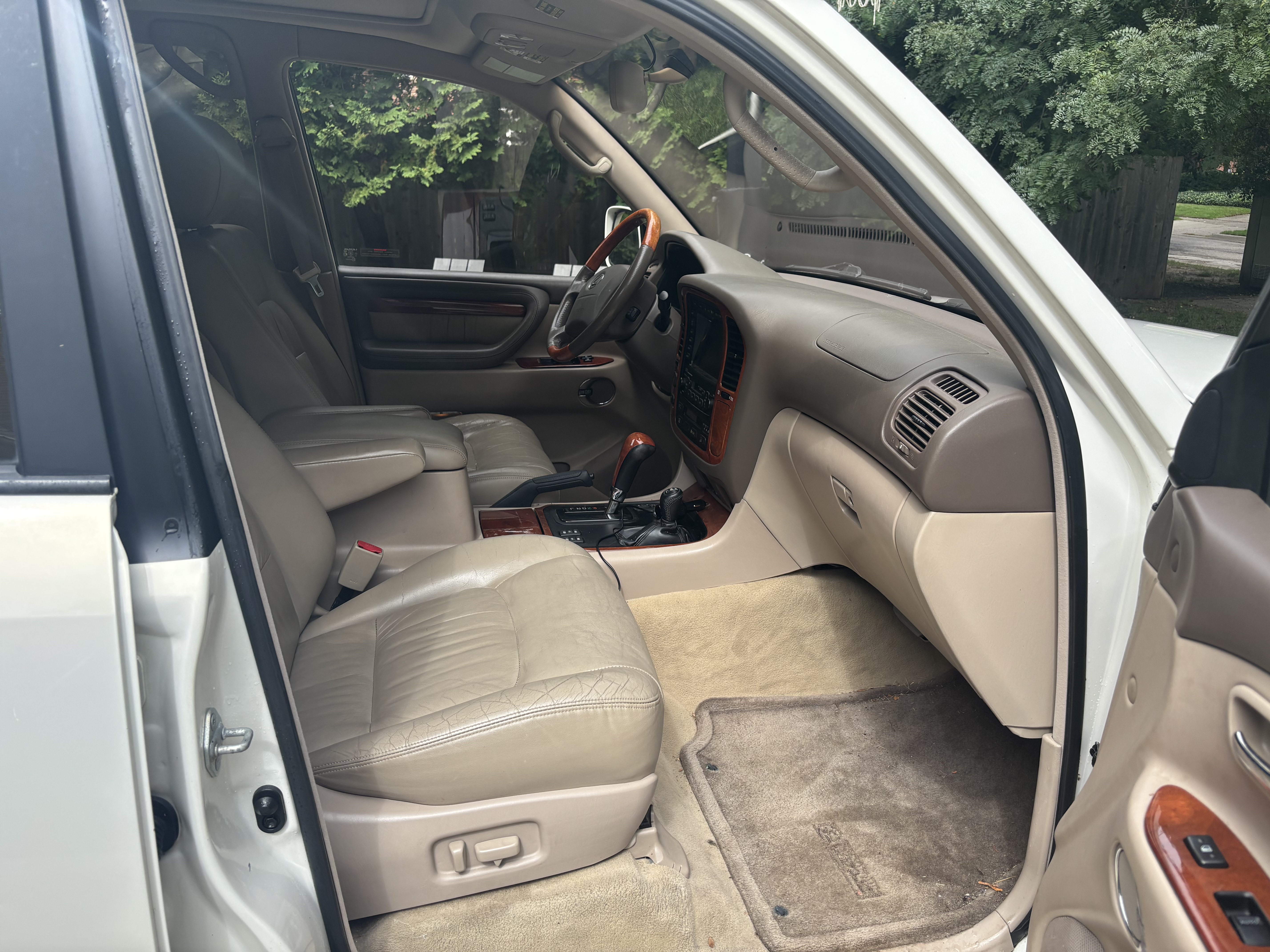 Used 2002 Lexus LX 470 4WD image 6