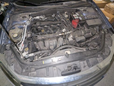 Used 2010 Ford Fusion SEL image 19