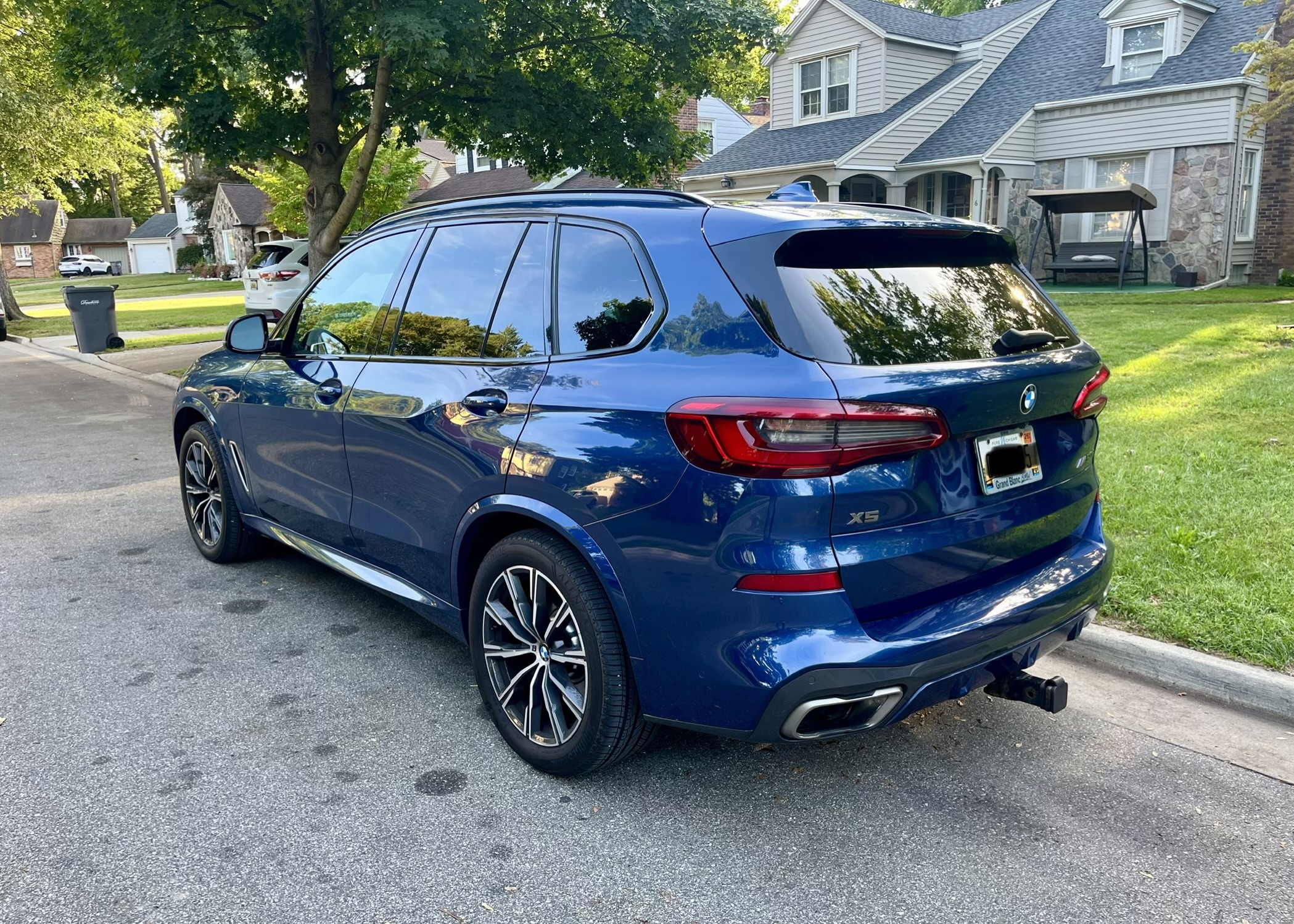 Used 2020 BMW X5 M50i w/ Premium Package AWD/4WD image 6