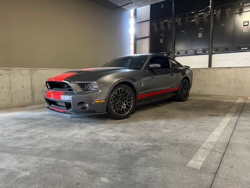 Used 2014 Ford Mustang Shelby GT500 w/ Equipment Group 821A image 1