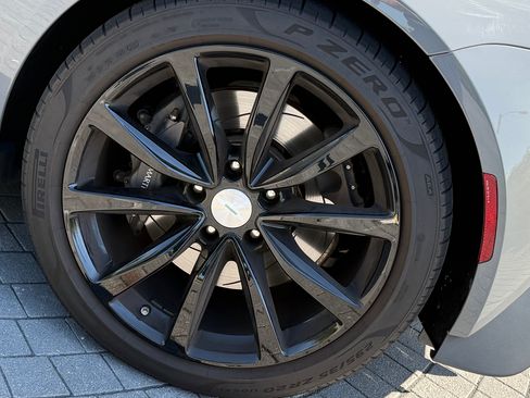 Used 2020 Aston Martin V8 Vantage Coupe image 18