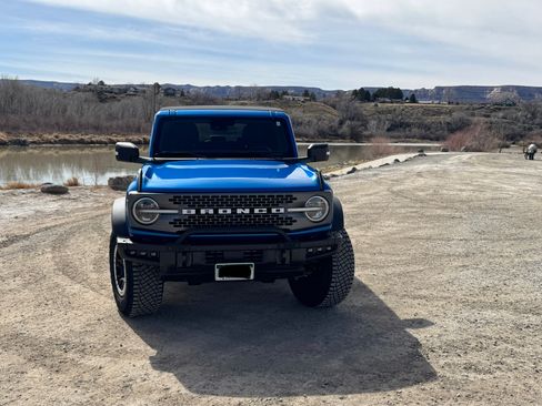 Used 2023 Ford Bronco Badlands image 1