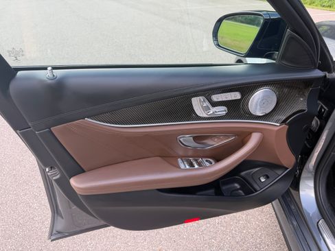 Used 2018 Mercedes-Benz E 63 AMG S image 10