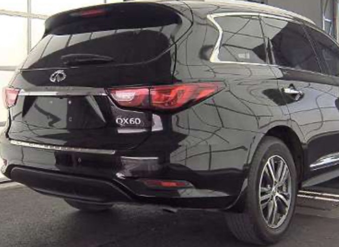 Used 2019 INFINITI QX60 Luxe w/ Essential Package AWD/4WD image 18