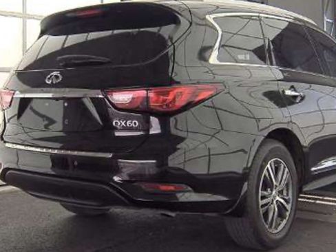 Used 2019 INFINITI QX60 Luxe w/ Essential Package image 18