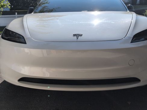 Used 2024 Tesla Model 3 Standard Range image 12