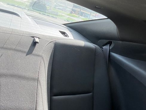 Used 2011 Chevrolet Camaro LT image 15