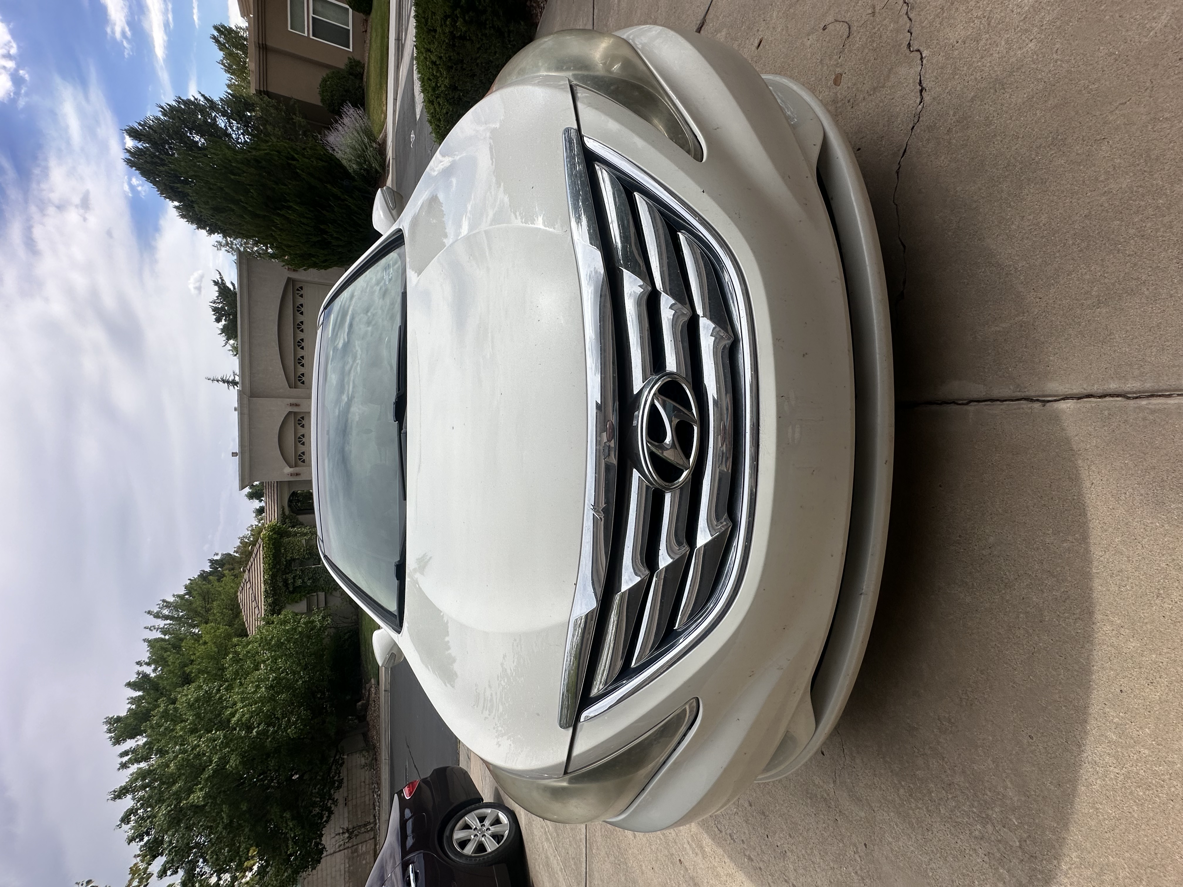 Used 2012 Hyundai Sonata Limited w/ Navigation Pkg FWD image 9