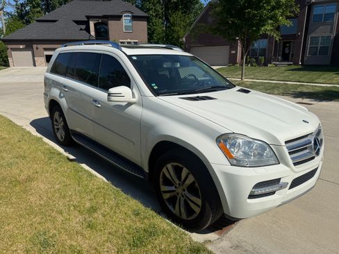 Used 2012 Mercedes-Benz GL 450 4MATIC image 9