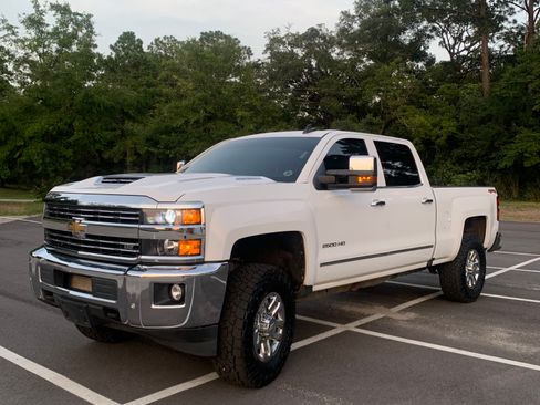 Used 2018 Chevrolet Silverado 2500 LTZ w/ Duramax Plus Package AWD/4WD image 1