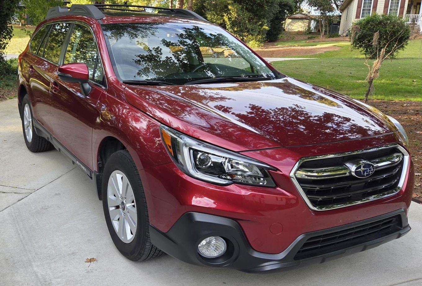 Used 2019 Subaru Outback 2.5i Premium w/ Popular Package #2 AWD/4WD image 2