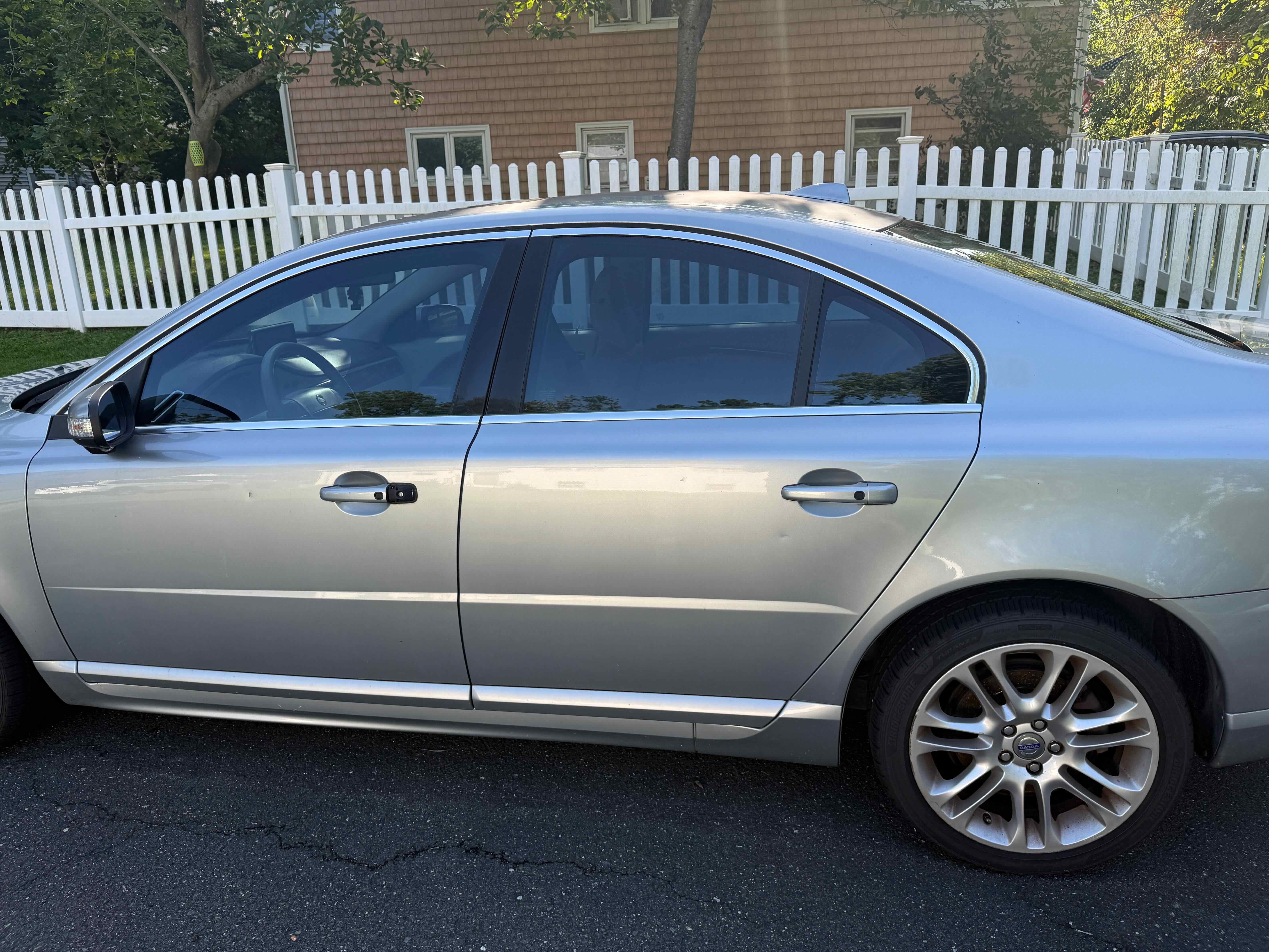 Used 2007 Volvo S80 V8 AWD/4WD image 8