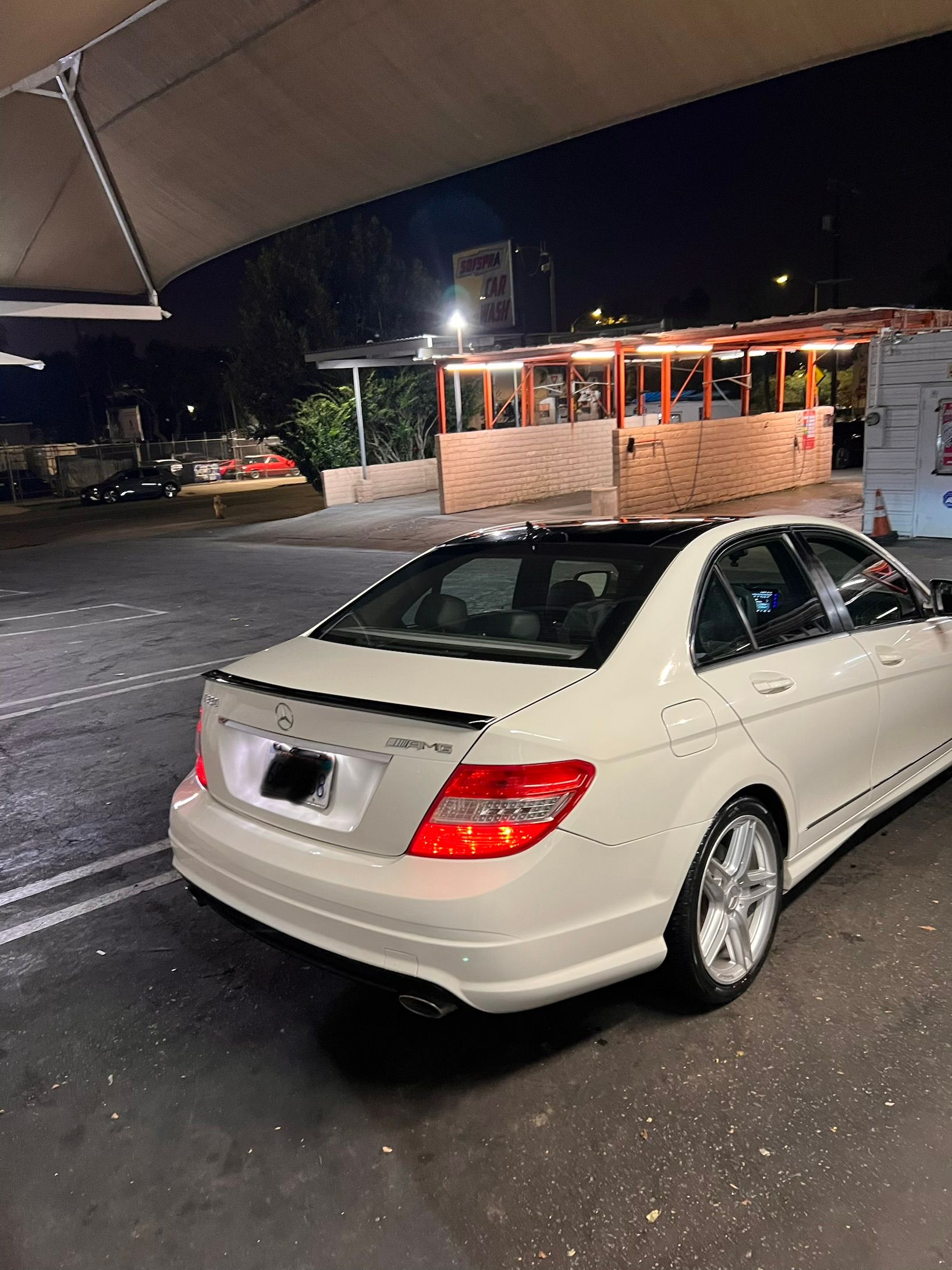 Used 2008 Mercedes-Benz C 350 Sport image 4