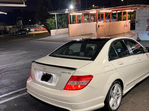 Used 2008 Mercedes-Benz C 350 Sport image 4