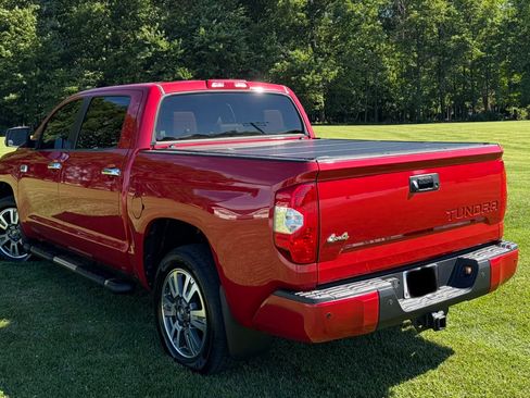 Used 2018 Toyota Tundra 1794 Edition AWD/4WD image 9