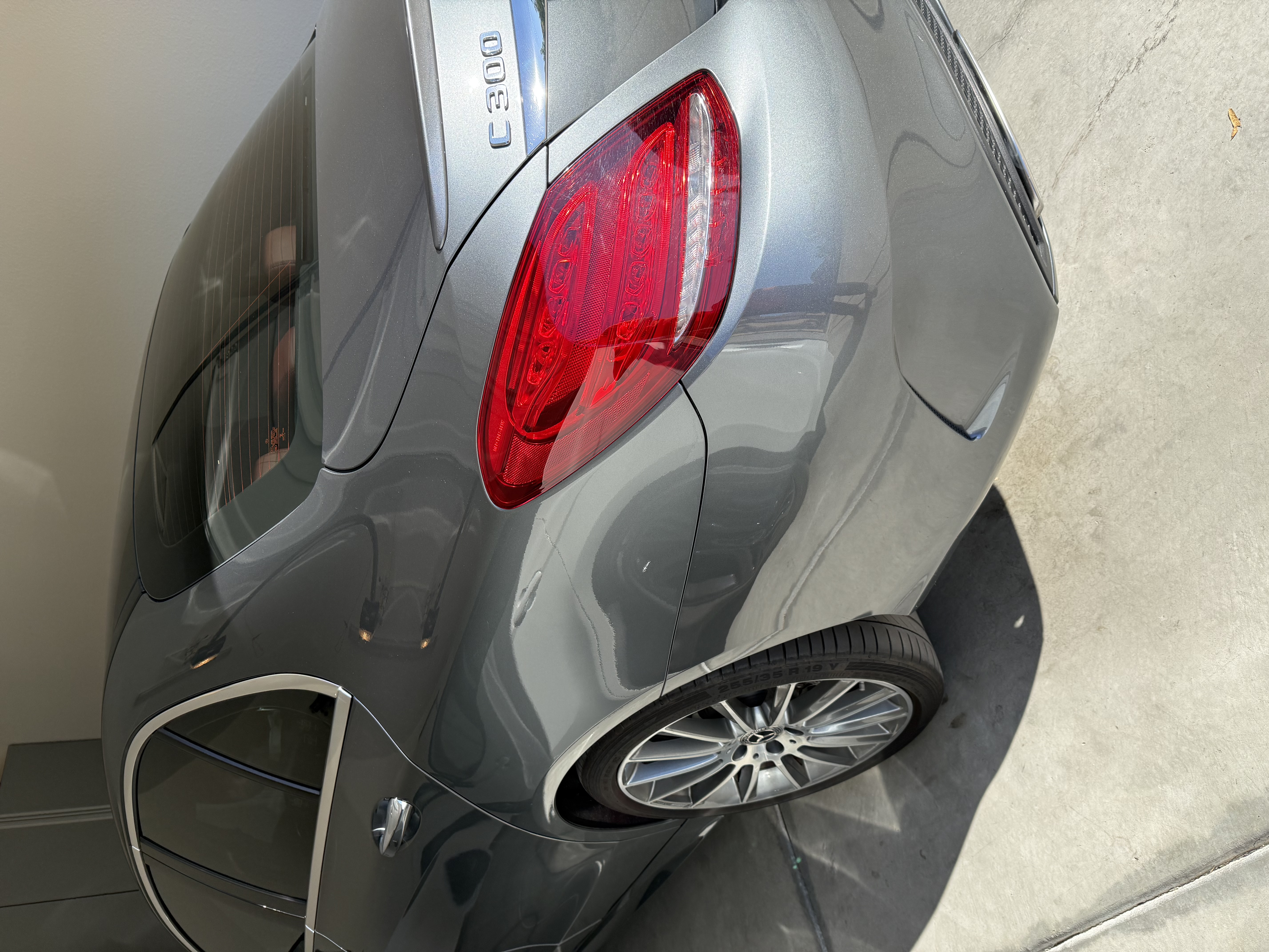 Used 2017 Mercedes-Benz C 300 Sedan image 5