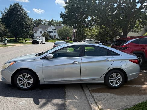 Used 2013 Hyundai Sonata GLS w/ Popular Equipment Pkg FWD image 8