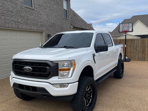 Used 2022 Ford F150 XLT w/ Equipment Group 301A Mid image 4