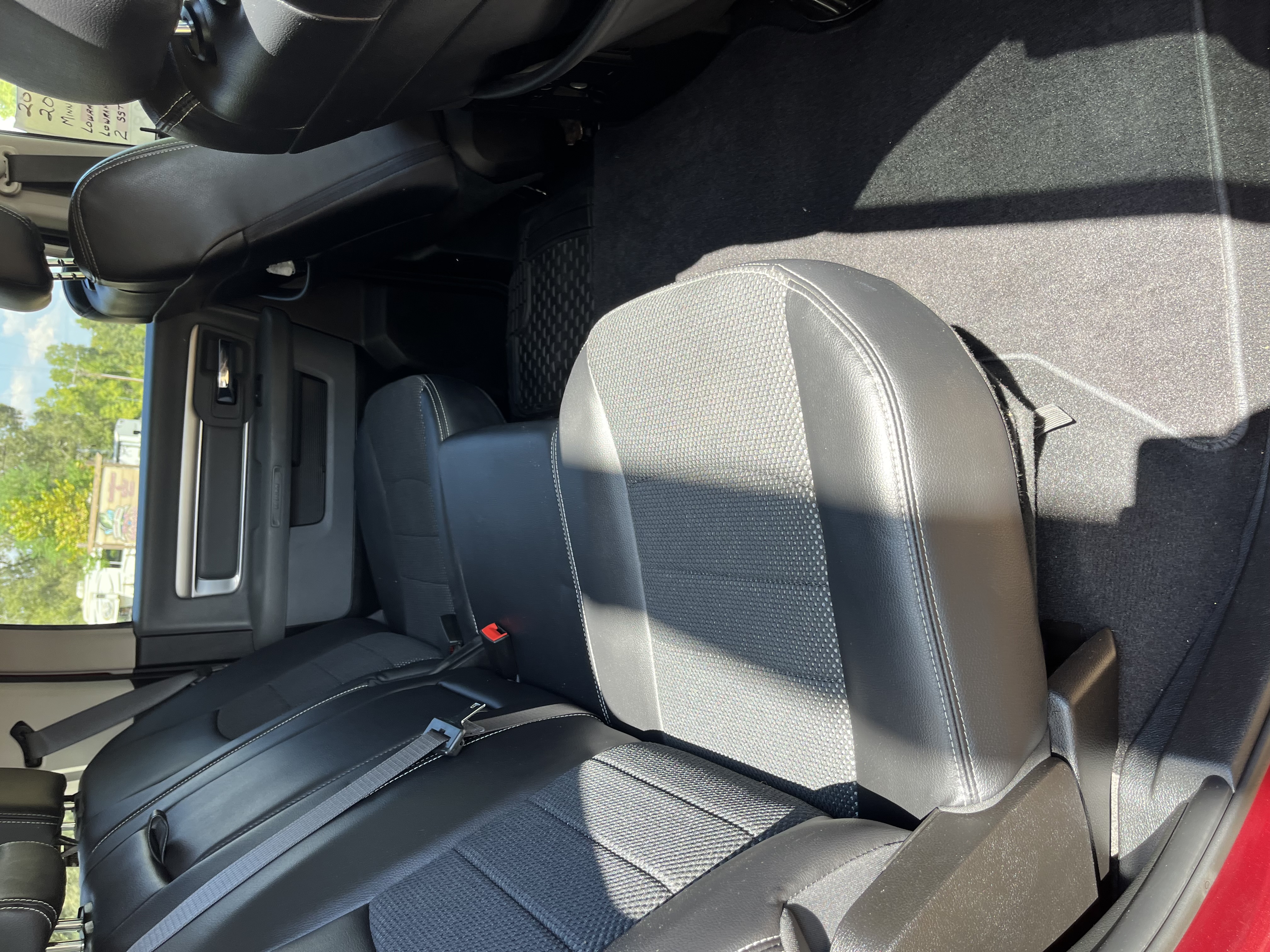 Used 2019 RAM 1500 Lone Star AWD/4WD image 8
