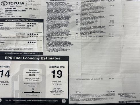 Used 2011 Toyota Tundra 4x4 Double Cab w/ Tow Pkg image 12