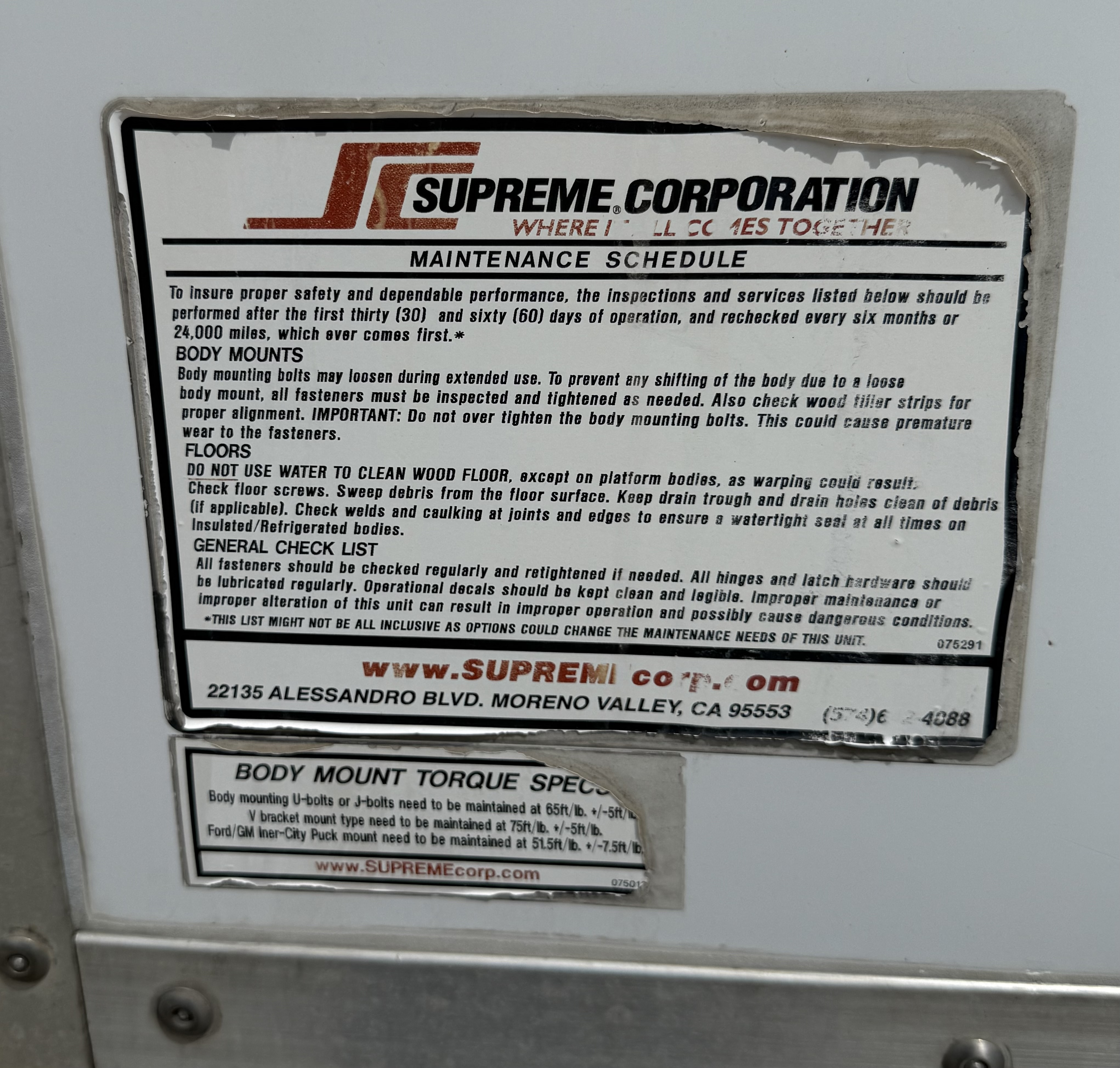 Used 2014 Chevrolet Express 3500 Extended w/ Chrome Appearance Package RWD image 25