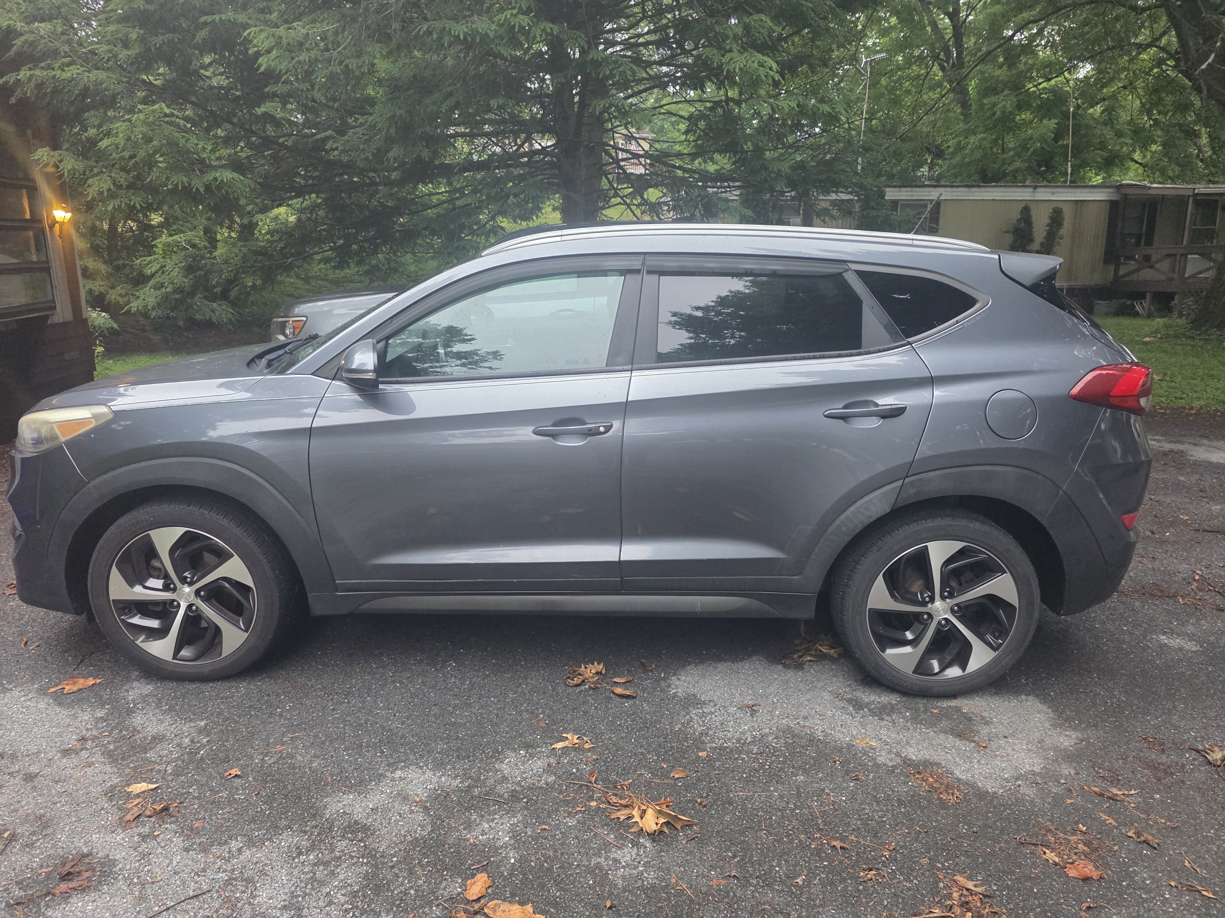 Used 2016 Hyundai Tucson Sport FWD image 12