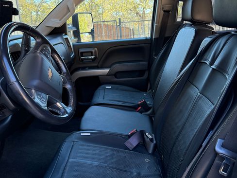 Used 2018 Chevrolet Silverado 2500 LT w/ All Star Edition image 26