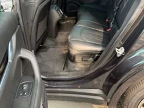 Used 2022 Maserati Levante GT image 10