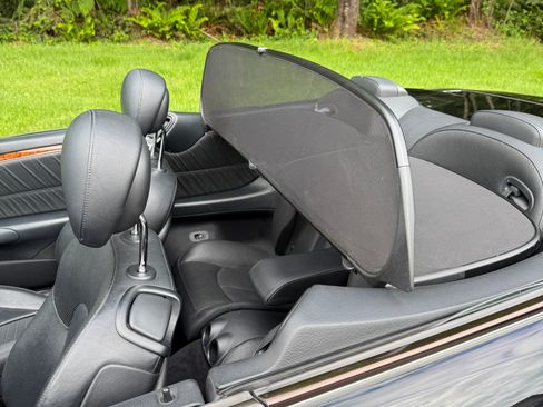Used 2009 Mercedes-Benz CLK 350 Cabriolet image 24