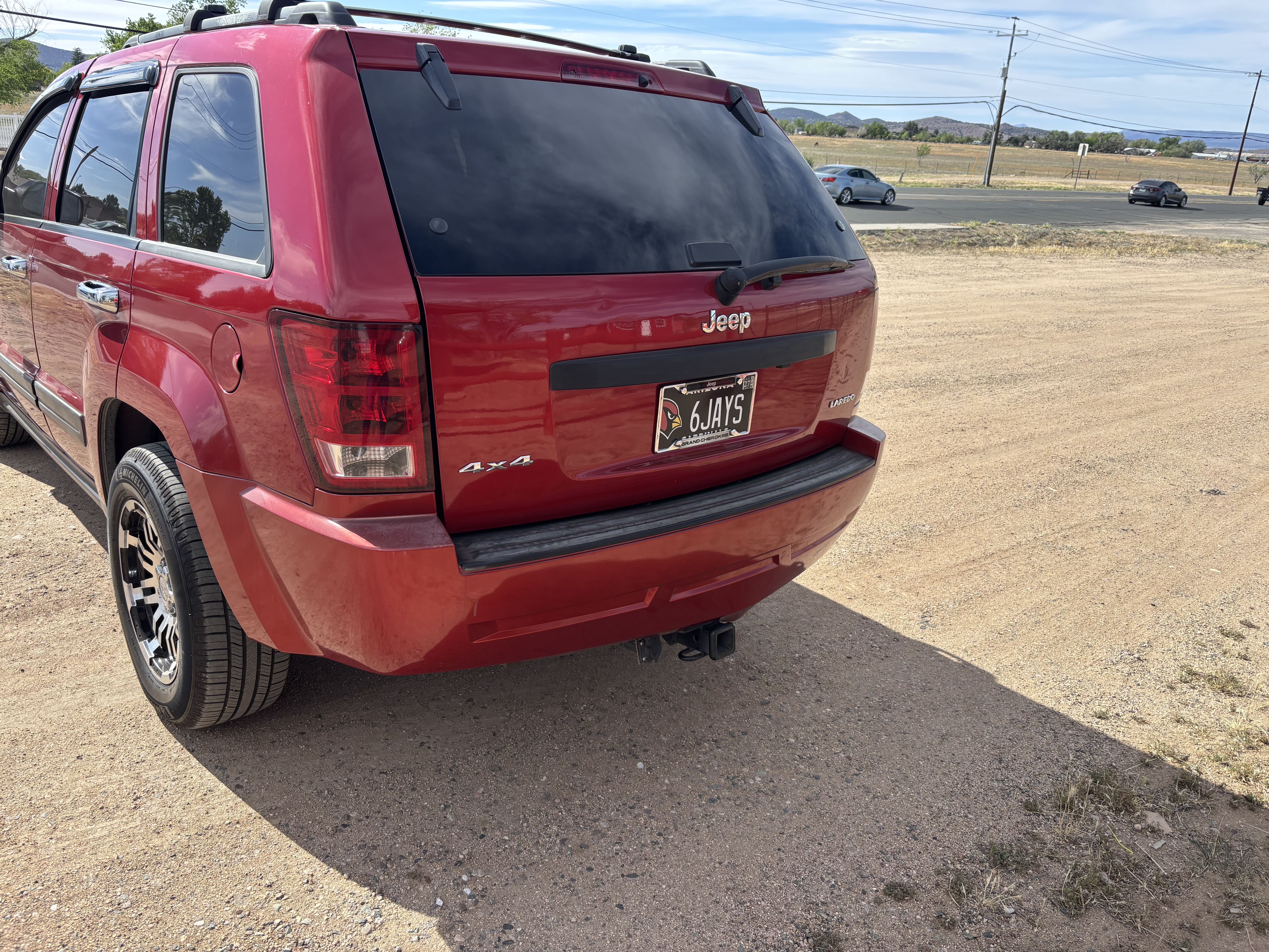 Used 2005 Jeep Grand Cherokee Laredo AWD/4WD image 2