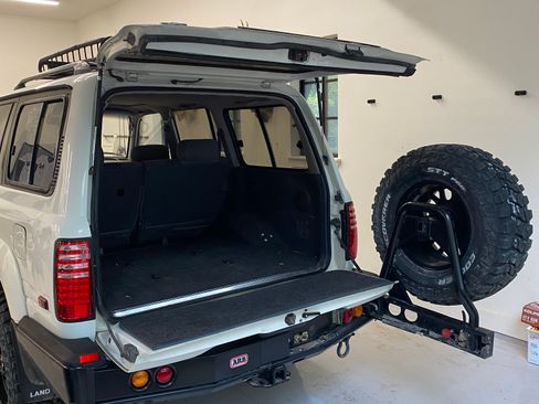 Used 1992 Toyota Land Cruiser image 13