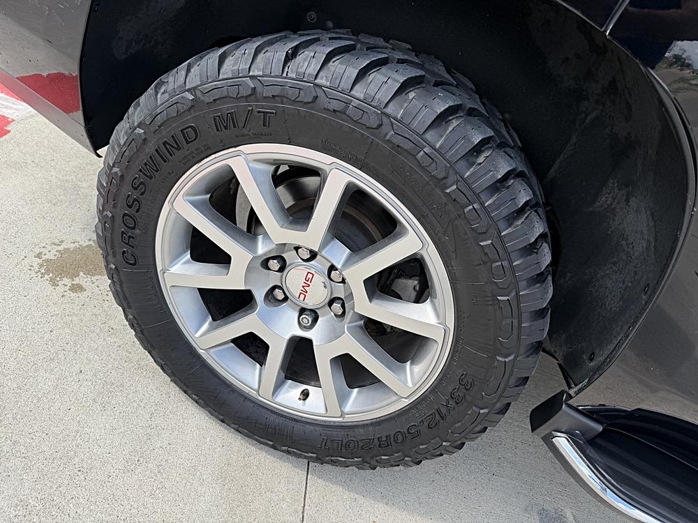 Used 2019 GMC Yukon Denali AWD/4WD image 15