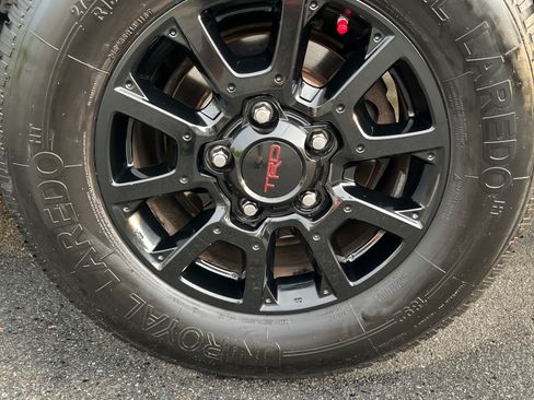 Used 2017 Toyota Tundra TRD Pro AWD/4WD image 28