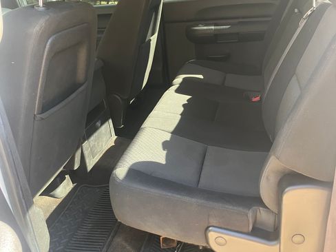 Used 2014 GMC Sierra 3500 SLE image 8