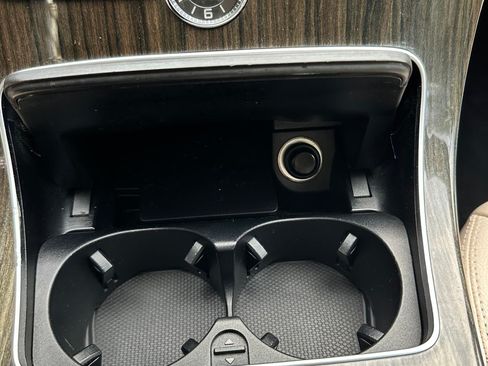 Used 2015 Mercedes-Benz C 300 Sedan image 14