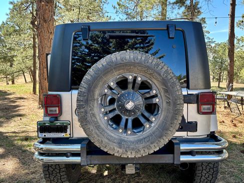 Used 2008 Jeep Wrangler Unlimited Sahara w/ Mopar Chrome Edition Group image 4